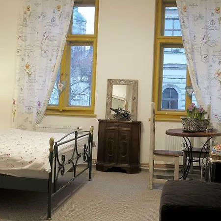 Apartmany V Podzamci Ii. Melnik Exterior photo